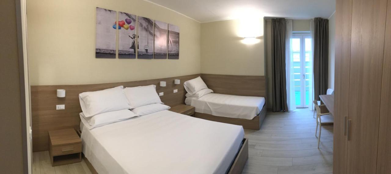 Terrazza Rooms Castrezatto Luaran gambar